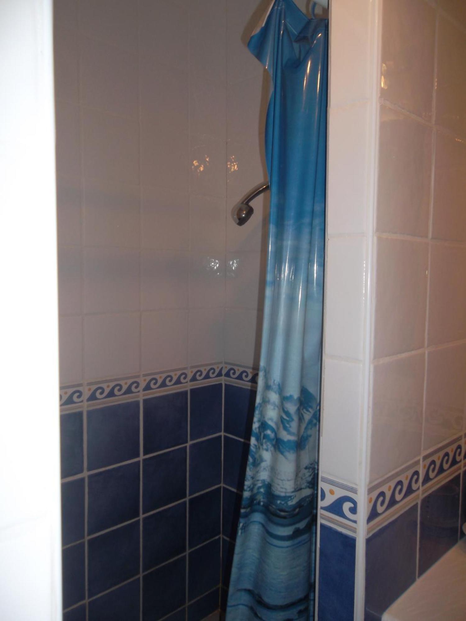 Les Hirondelles Apartman Bessan Kültér fotó